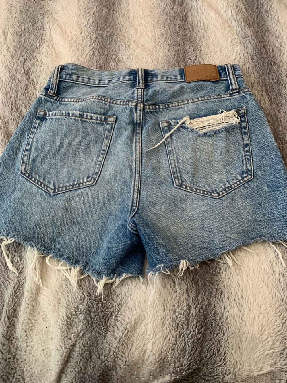 4/$30 Aeropostale Light Blue Distressed Denim Jean Shorts - Picture 4 of 4